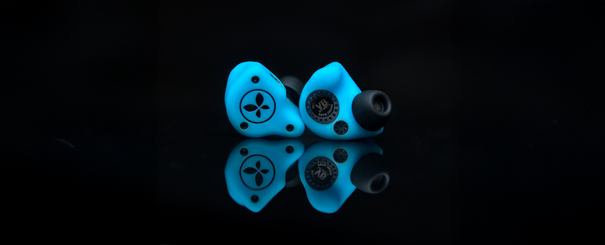 Monarch 7 Matte Ocean Blue